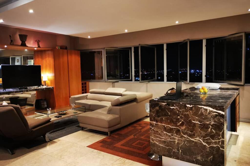 1507-Amazing Views & Unique Joburg Cbd Luxury Lejlighed Johannesburg Eksteriør billede
